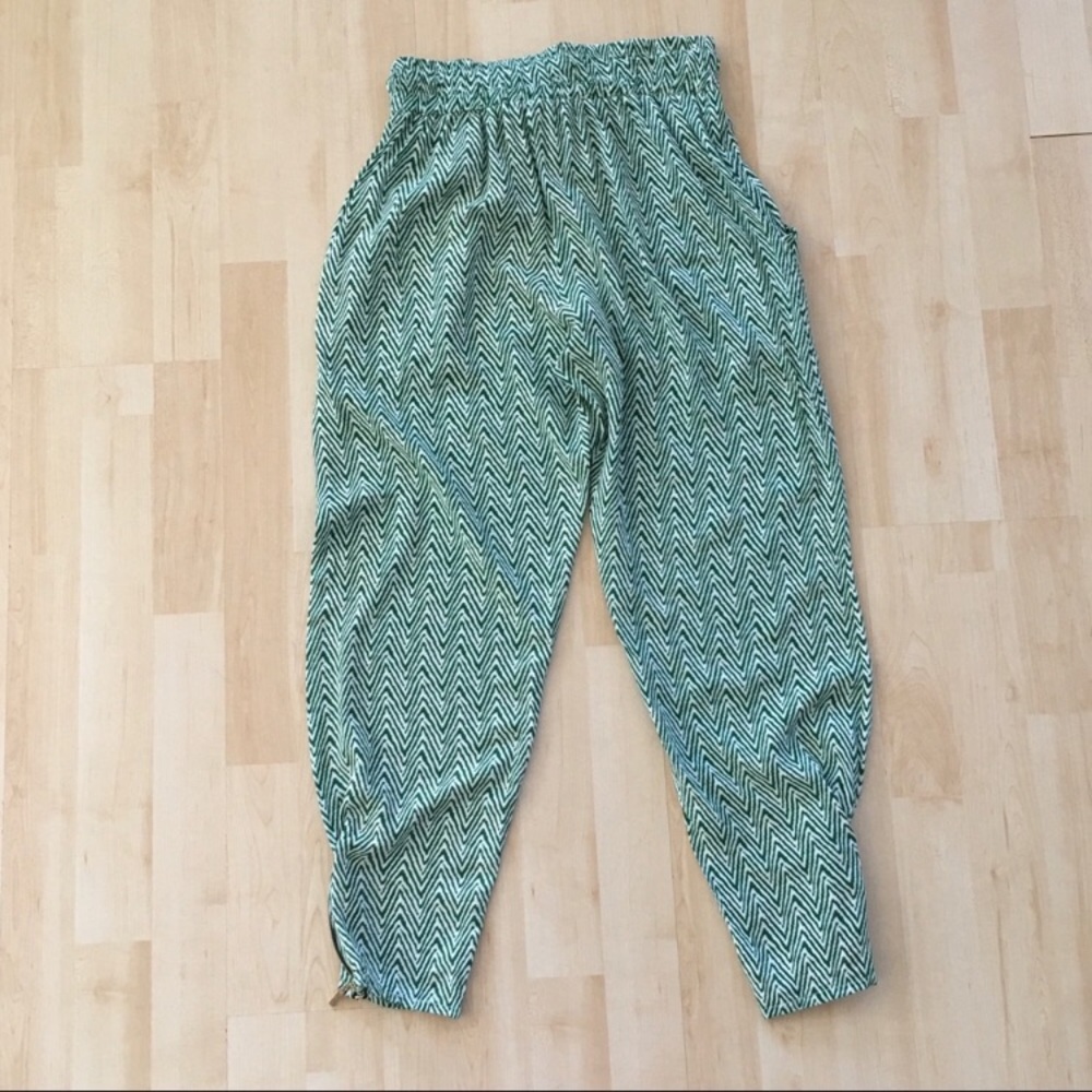 Style lightweight ankle zip printed pants trousers